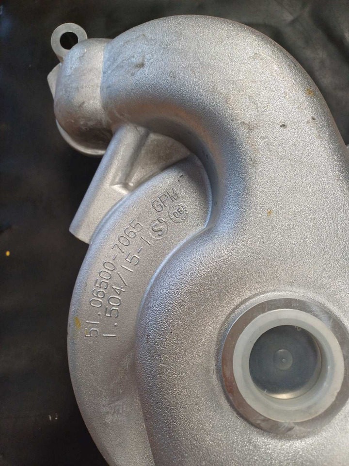 MAN OE - Jäähdytysnestepumppu: kuva MAN OE - Jäähdytysnestepumppu MAN OE - Jäähdytysnestepumppu: kuva MAN OE - Jäähdytysnestepumppu