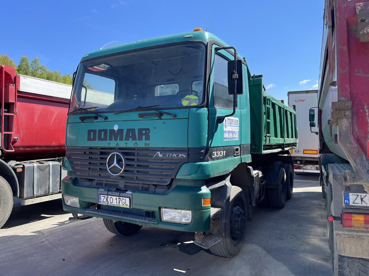 MERCEDES-BENZ Actros 3331 - Kippiauto kuorma-auto: kuva MERCEDES-BENZ Actros 3331 - Kippiauto kuorma-auto MERCEDES-BENZ Actros 3331 - Kippiauto kuorma-auto: kuva MERCEDES-BENZ Actros 3331 - Kippiauto kuorma-auto