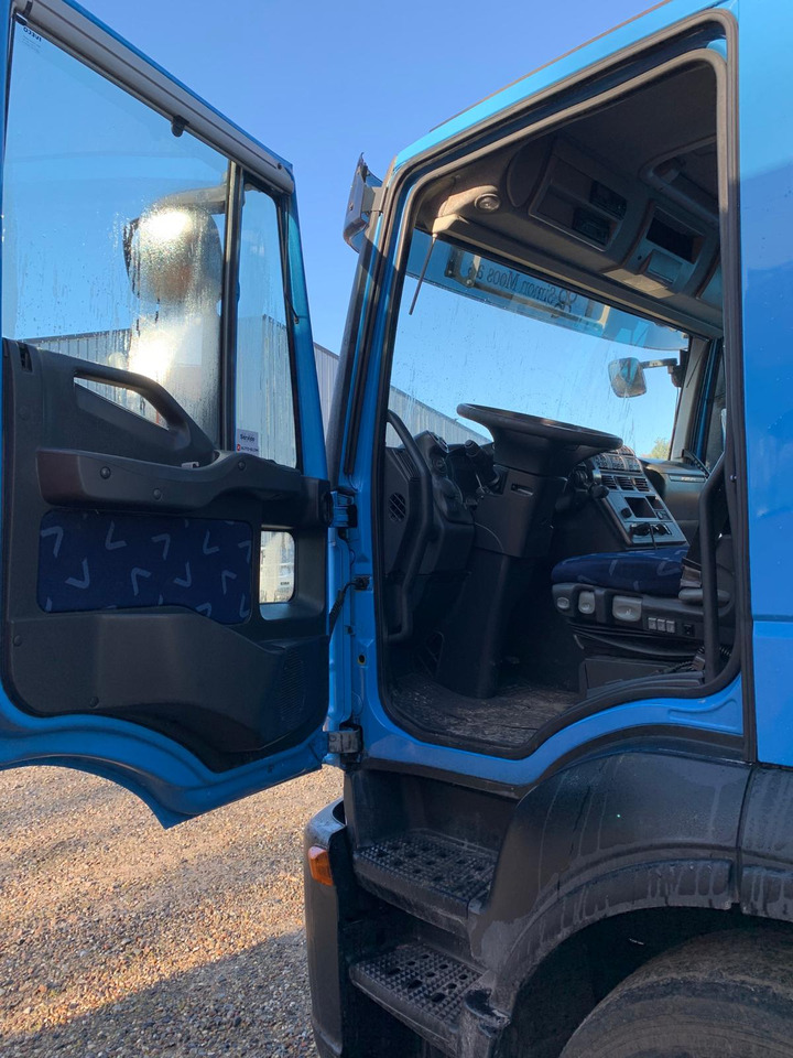 Iveco VacuDrain 1373 - Puhtaanpitoauto: kuva Iveco VacuDrain 1373 - Puhtaanpitoauto Iveco VacuDrain 1373 - Puhtaanpitoauto: kuva Iveco VacuDrain 1373 - Puhtaanpitoauto