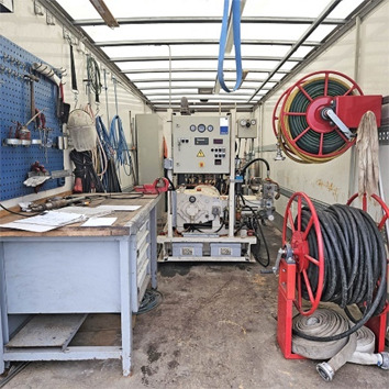 Kunnallis-/ Erikoisajoneuvot, Kuorma-auto Volvo Industrial pressure washer: kuva Kunnallis-/ Erikoisajoneuvot, Kuorma-auto Volvo Industrial pressure washer