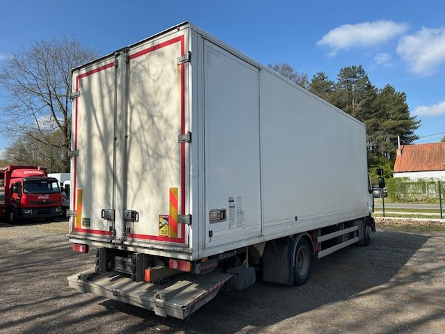 Renault Trucks D - Kuorma-auto: kuva Renault Trucks D - Kuorma-auto Renault Trucks D - Kuorma-auto: kuva Renault Trucks D - Kuorma-auto