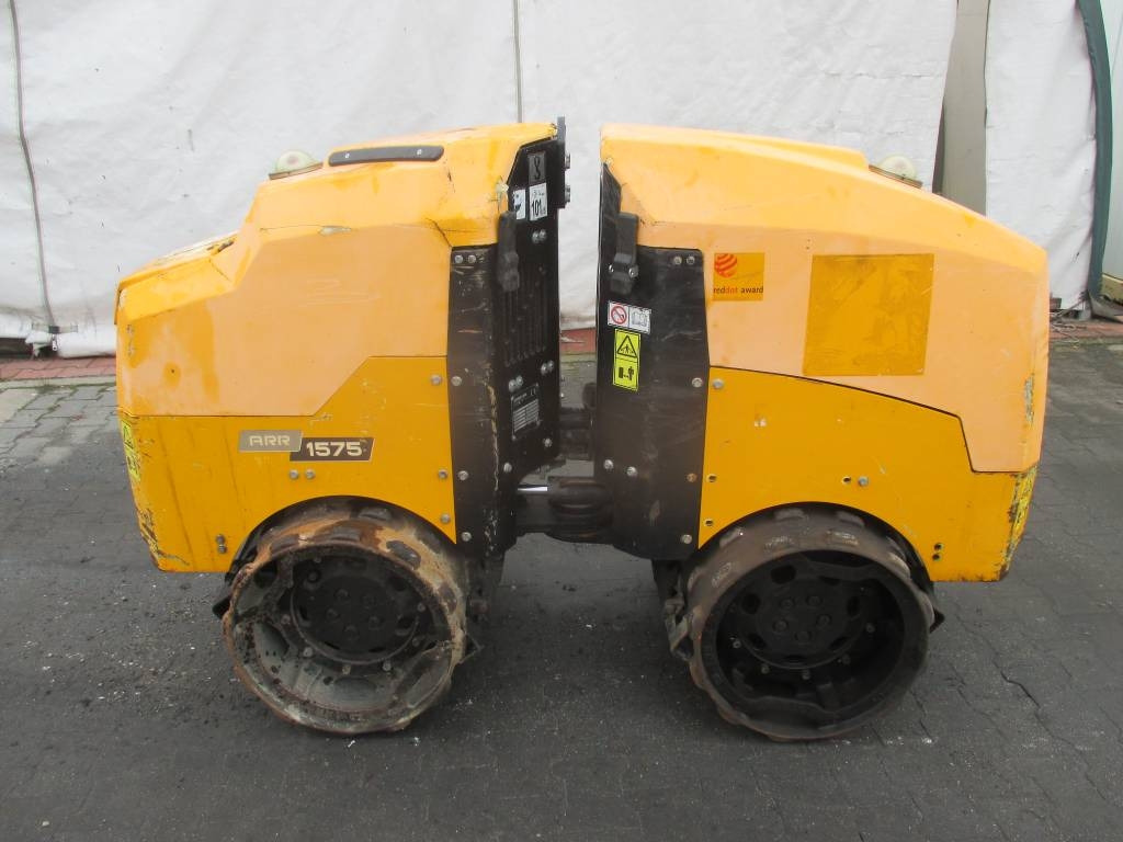 Ammann ARR 1575 - Tiejyrä: kuva Ammann ARR 1575 - Tiejyrä Ammann ARR 1575 - Tiejyrä: kuva Ammann ARR 1575 - Tiejyrä