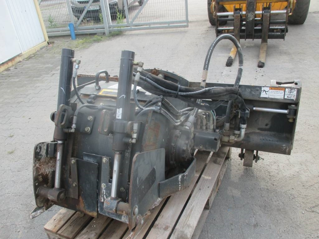 Bobcat 18 PLA - Kaavinvaunu: kuva Bobcat 18 PLA - Kaavinvaunu Bobcat 18 PLA - Kaavinvaunu: kuva Bobcat 18 PLA - Kaavinvaunu