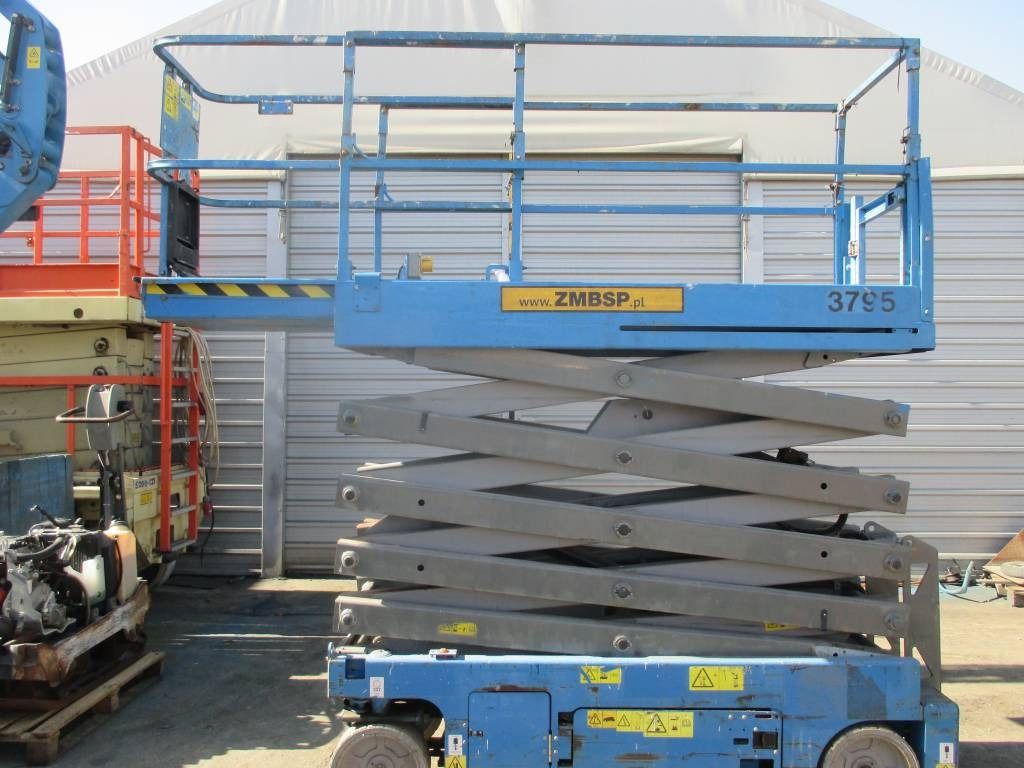 Genie GS 3232 - Saksilava: kuva Genie GS 3232 - Saksilava Genie GS 3232 - Saksilava: kuva Genie GS 3232 - Saksilava