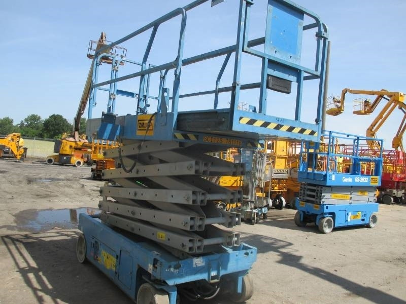 Genie GS 3246 - Saksilava: kuva Genie GS 3246 - Saksilava Genie GS 3246 - Saksilava: kuva Genie GS 3246 - Saksilava