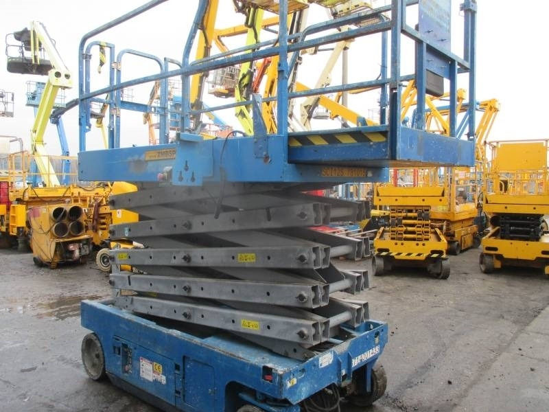 Genie GS 3246 - Saksilava: kuva Genie GS 3246 - Saksilava Genie GS 3246 - Saksilava: kuva Genie GS 3246 - Saksilava