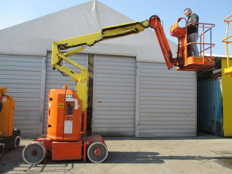 Genie Z 30/20 N - Puomilava: kuva Genie Z 30/20 N - Puomilava Genie Z 30/20 N - Puomilava: kuva Genie Z 30/20 N - Puomilava