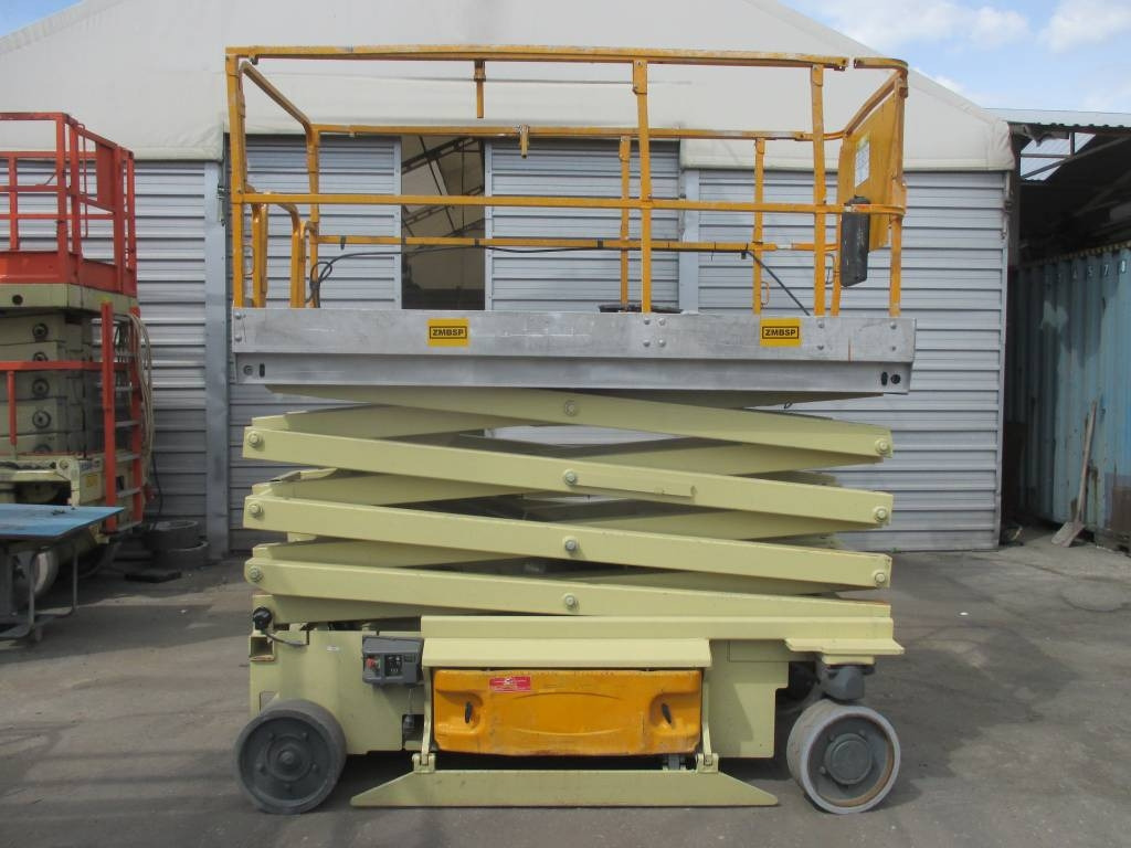 JLG 3246 ES - Saksilava: kuva JLG 3246 ES - Saksilava JLG 3246 ES - Saksilava: kuva JLG 3246 ES - Saksilava