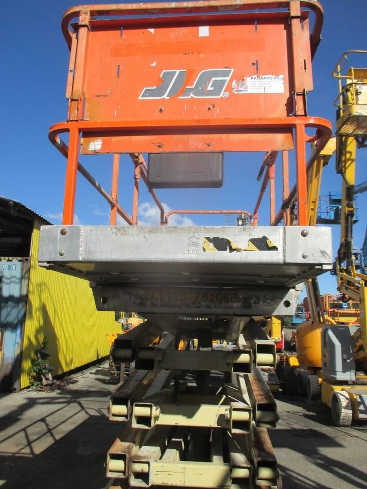 JLG 3246 ES - Saksilava: kuva JLG 3246 ES - Saksilava JLG 3246 ES - Saksilava: kuva JLG 3246 ES - Saksilava
