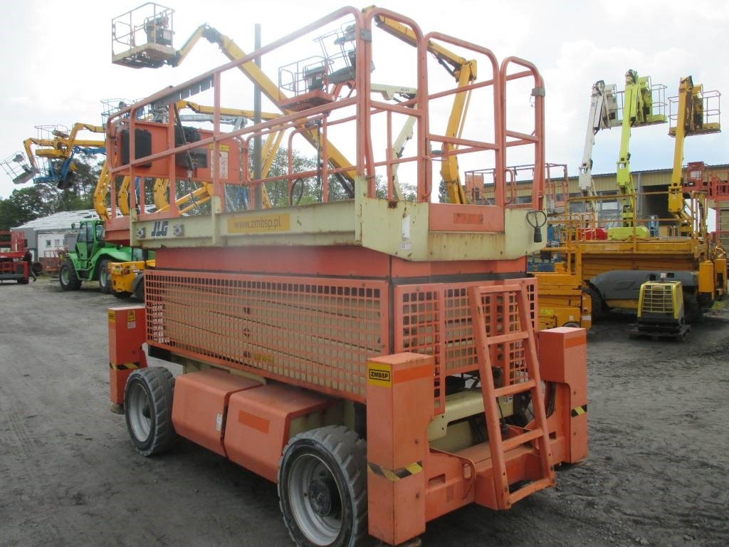 JLG 4069 LE - Saksilava: kuva JLG 4069 LE - Saksilava JLG 4069 LE - Saksilava: kuva JLG 4069 LE - Saksilava