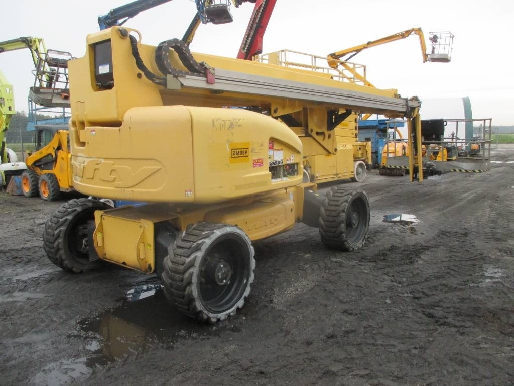 Niftylift HR 28 HYBRID - Puomilava: kuva Niftylift HR 28 HYBRID - Puomilava Niftylift HR 28 HYBRID - Puomilava: kuva Niftylift HR 28 HYBRID - Puomilava