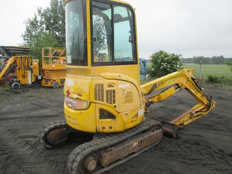 Yanmar Vio 20-4 - Minikuormaaja: kuva Yanmar Vio 20-4 - Minikuormaaja Yanmar Vio 20-4 - Minikuormaaja: kuva Yanmar Vio 20-4 - Minikuormaaja