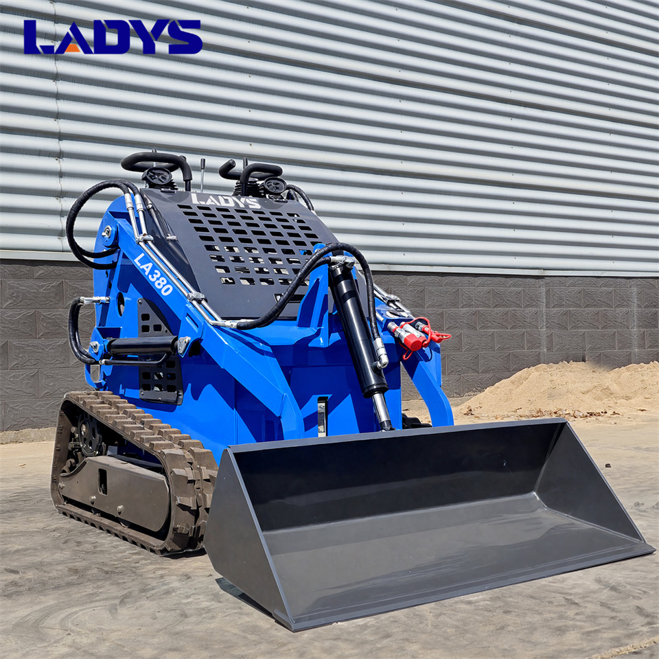 LADYS Free Shipping LA380 Mini Skid Steer Loader Compact Track Diesel Cheap Mini Skid Steer Loader For Sale With Mini Skid Steer Attachments 4 In 1 Bucket - Liukuohjattu kuormaaja: kuva LADYS Free Shipping LA380 Mini Skid Steer Loader Compact Track Diesel Cheap Mini Skid Steer Loader For Sale With Mini Skid Steer Attachments 4 In 1 Bucket - Liukuohjattu kuormaaja LADYS Free Shipping LA380 Mini Skid Steer Loader Compact Track Diesel Cheap Mini Skid Steer Loader For Sale With Mini Skid Steer Attachments 4 In 1 Bucket - Liukuohjattu kuormaaja: kuva LADYS Free Shipping LA380 Mini Skid Steer Loader Compact Track Diesel Cheap Mini Skid Steer Loader For Sale With Mini Skid Steer Attachments 4 In 1 Bucket - Liukuohjattu kuormaaja