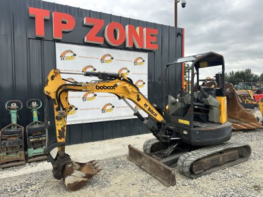 Bobcat E26 à 18900 € HT - Minikuormaaja: kuva  Bobcat E26 à 18900 € HT - Minikuormaaja Bobcat E26 à 18900 € HT - Minikuormaaja: kuva  Bobcat E26 à 18900 € HT - Minikuormaaja