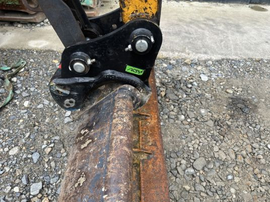 Bobcat E35 CLIM à 22 500 € HT - Minikuormaaja: kuva Bobcat E35 CLIM à 22 500 € HT - Minikuormaaja Bobcat E35 CLIM à 22 500 € HT - Minikuormaaja: kuva Bobcat E35 CLIM à 22 500 € HT - Minikuormaaja