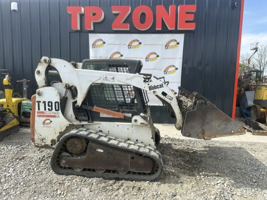 Bobcat T190 à 18500 € HT - Liukuohjattu kuormaaja: kuva Bobcat T190 à 18500 € HT - Liukuohjattu kuormaaja Bobcat T190 à 18500 € HT - Liukuohjattu kuormaaja: kuva Bobcat T190 à 18500 € HT - Liukuohjattu kuormaaja