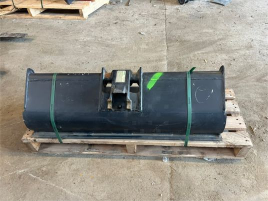 Kaivinkoneen kauha Godet de curage - Morin M0: kuva Kaivinkoneen kauha Godet de curage - Morin M0 Kaivinkoneen kauha Godet de curage - Morin M0: kuva Kaivinkoneen kauha Godet de curage - Morin M0