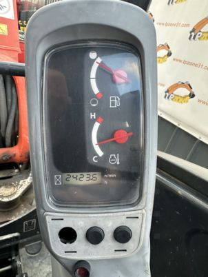 Kubota KX027-4 à 22 500 € HT - Minikuormaaja: kuva Kubota KX027-4 à 22 500 € HT - Minikuormaaja Kubota KX027-4 à 22 500 € HT - Minikuormaaja: kuva Kubota KX027-4 à 22 500 € HT - Minikuormaaja