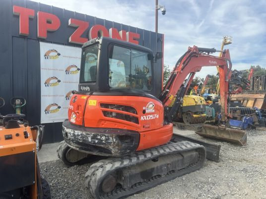 Kubota KX057-4 à 28500 € HT - Minikuormaaja: kuva Kubota KX057-4 à 28500 € HT - Minikuormaaja Kubota KX057-4 à 28500 € HT - Minikuormaaja: kuva Kubota KX057-4 à 28500 € HT - Minikuormaaja