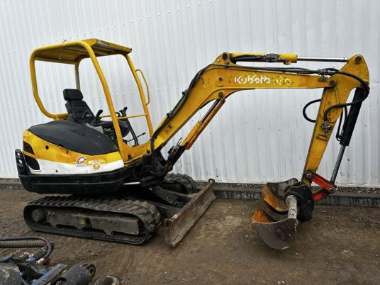 Kubota KX61-3 Canopy - Minikuormaaja: kuva Kubota KX61-3 Canopy - Minikuormaaja Kubota KX61-3 Canopy - Minikuormaaja: kuva Kubota KX61-3 Canopy - Minikuormaaja