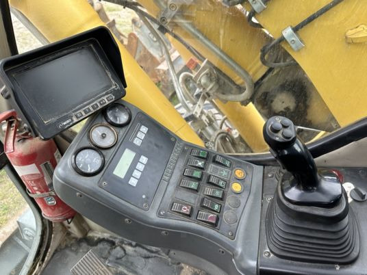 Liebherr A314 LITRONIC - Pyöräalustainen kaivinkone: kuva Liebherr A314 LITRONIC - Pyöräalustainen kaivinkone Liebherr A314 LITRONIC - Pyöräalustainen kaivinkone: kuva Liebherr A314 LITRONIC - Pyöräalustainen kaivinkone