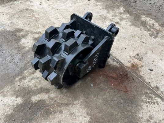 Roue de compactage pour pelle de 2T à 5T - Lisälaitteet - Kaivuri: kuva Roue de compactage pour pelle de 2T à 5T - Lisälaitteet - Kaivuri Roue de compactage pour pelle de 2T à 5T - Lisälaitteet - Kaivuri: kuva Roue de compactage pour pelle de 2T à 5T - Lisälaitteet - Kaivuri