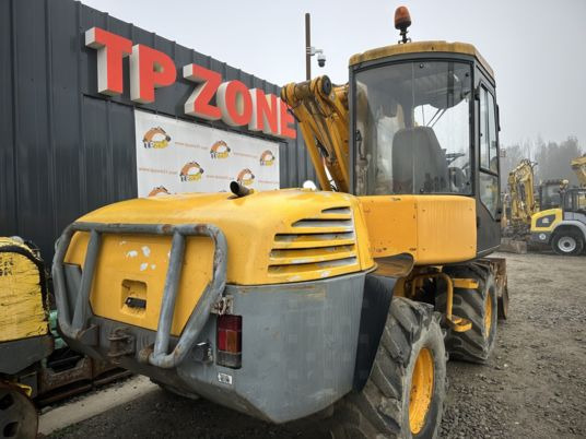 Mecalac 12MXT à 14900 Euros HT - Pyöräalustainen kaivinkone: kuva Mecalac 12MXT à 14900 Euros HT - Pyöräalustainen kaivinkone Mecalac 12MXT à 14900 Euros HT - Pyöräalustainen kaivinkone: kuva Mecalac 12MXT à 14900 Euros HT - Pyöräalustainen kaivinkone