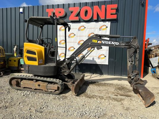 Volvo ECR25D à 23900 euros HT - Minikuormaaja: kuva Volvo ECR25D à 23900 euros HT - Minikuormaaja Volvo ECR25D à 23900 euros HT - Minikuormaaja: kuva Volvo ECR25D à 23900 euros HT - Minikuormaaja