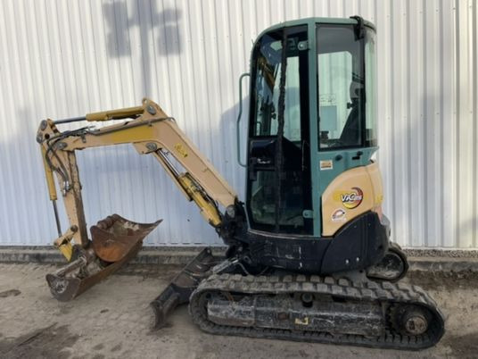 Yanmar VIO25-4 Cabine - Minikuormaaja: kuva Yanmar VIO25-4 Cabine - Minikuormaaja Yanmar VIO25-4 Cabine - Minikuormaaja: kuva Yanmar VIO25-4 Cabine - Minikuormaaja