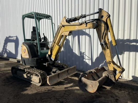 Yanmar VIO25-4 Canopy - Minikuormaaja: kuva Yanmar VIO25-4 Canopy - Minikuormaaja Yanmar VIO25-4 Canopy - Minikuormaaja: kuva Yanmar VIO25-4 Canopy - Minikuormaaja