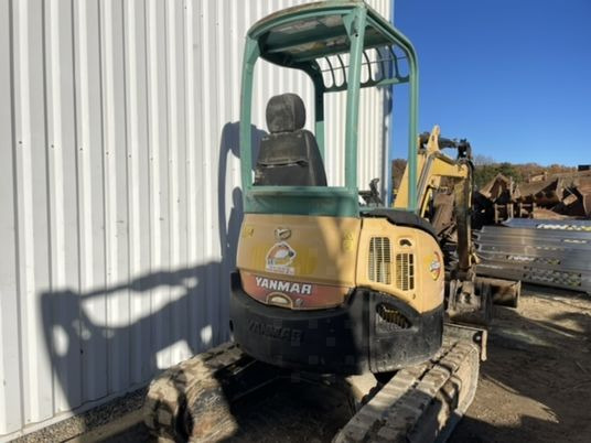 Yanmar VIO25-4 Canopy - Minikuormaaja: kuva Yanmar VIO25-4 Canopy - Minikuormaaja Yanmar VIO25-4 Canopy - Minikuormaaja: kuva Yanmar VIO25-4 Canopy - Minikuormaaja