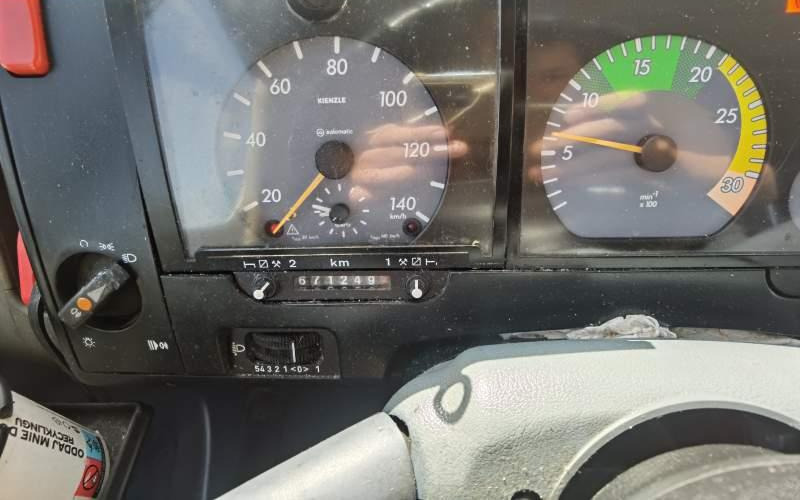 Esikaupunkien linja Mercedes-Benz Vario 814D 38+12: kuva Esikaupunkien linja Mercedes-Benz Vario 814D 38+12