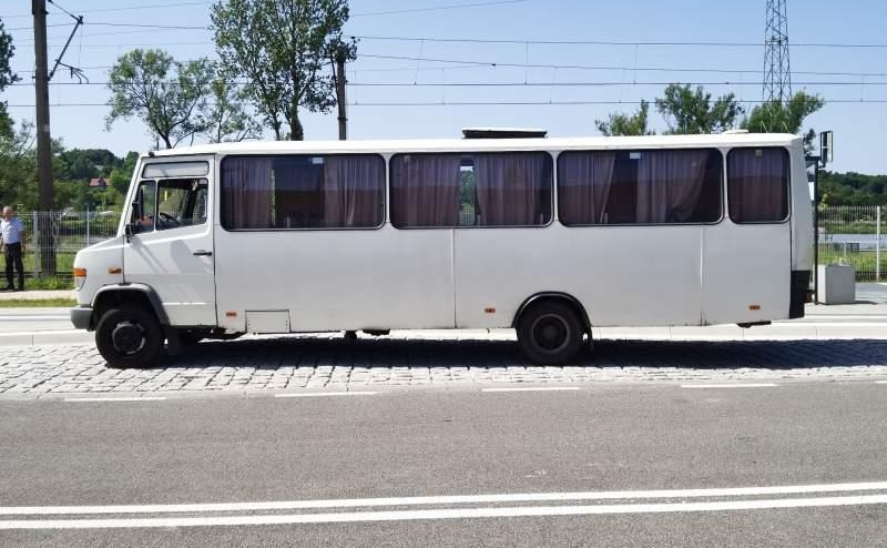Mercedes-Benz Vario 814D 39+12 - Esikaupunkien linja: kuva Mercedes-Benz Vario 814D 39+12 - Esikaupunkien linja Mercedes-Benz Vario 814D 39+12 - Esikaupunkien linja: kuva Mercedes-Benz Vario 814D 39+12 - Esikaupunkien linja