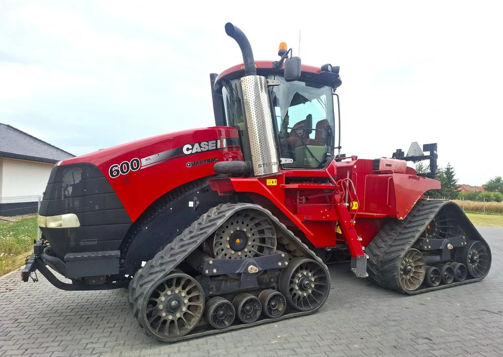 Case IH Quadtrac 600 2013 Rok, 9070 mtg, Nie Malowany, Stan Bardzo Dobry - Traktori: kuva Case IH Quadtrac 600 2013 Rok, 9070 mtg, Nie Malowany, Stan Bardzo Dobry - Traktori Case IH Quadtrac 600 2013 Rok, 9070 mtg, Nie Malowany, Stan Bardzo Dobry - Traktori: kuva Case IH Quadtrac 600 2013 Rok, 9070 mtg, Nie Malowany, Stan Bardzo Dobry - Traktori