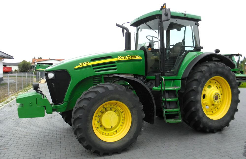 John Deere 7820 2006 Rok, POWERQUAD Skrzynia, TLS, Nie Malowany, Stan Idealny - Traktori: kuva John Deere 7820 2006 Rok, POWERQUAD Skrzynia, TLS, Nie Malowany, Stan Idealny - Traktori John Deere 7820 2006 Rok, POWERQUAD Skrzynia, TLS, Nie Malowany, Stan Idealny - Traktori: kuva John Deere 7820 2006 Rok, POWERQUAD Skrzynia, TLS, Nie Malowany, Stan Idealny - Traktori