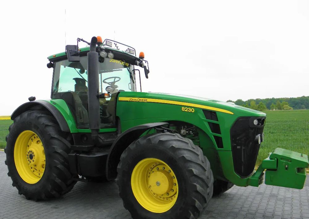 John Deere 8230 POWERSHIFT , Amortyzowna przednia os, Nie Malowany , Stan Bardzo Dobry - Traktori: kuva John Deere 8230 POWERSHIFT , Amortyzowna przednia os, Nie Malowany , Stan Bardzo Dobry - Traktori John Deere 8230 POWERSHIFT , Amortyzowna przednia os, Nie Malowany , Stan Bardzo Dobry - Traktori: kuva John Deere 8230 POWERSHIFT , Amortyzowna przednia os, Nie Malowany , Stan Bardzo Dobry - Traktori