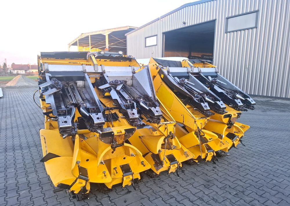 New Holland Przystawka Do Kukurydzy New Holland 8-75 8 rzedowa, 2013 Rok, Nie mlaowana, Stan Idealny - Leikkuupöytä - maissi: kuva New Holland Przystawka Do Kukurydzy New Holland 8-75 8 rzedowa, 2013 Rok, Nie mlaowana, Stan Idealny - Leikkuupöytä - maissi New Holland Przystawka Do Kukurydzy New Holland 8-75 8 rzedowa, 2013 Rok, Nie mlaowana, Stan Idealny - Leikkuupöytä - maissi: kuva New Holland Przystawka Do Kukurydzy New Holland 8-75 8 rzedowa, 2013 Rok, Nie mlaowana, Stan Idealny - Leikkuupöytä - maissi