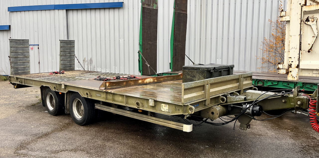 ECIM - Koneenkuljetusvaunu: kuva ECIM - Koneenkuljetusvaunu ECIM - Koneenkuljetusvaunu: kuva ECIM - Koneenkuljetusvaunu