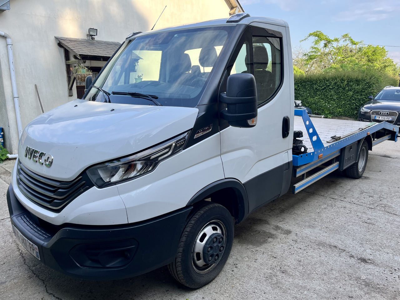 Iveco Daily 35-180 plateau dépannage dépanneuse porte voiture - Avolava pakettiauto: kuva Iveco Daily 35-180 plateau dépannage dépanneuse porte voiture - Avolava pakettiauto Iveco Daily 35-180 plateau dépannage dépanneuse porte voiture - Avolava pakettiauto: kuva Iveco Daily 35-180 plateau dépannage dépanneuse porte voiture - Avolava pakettiauto