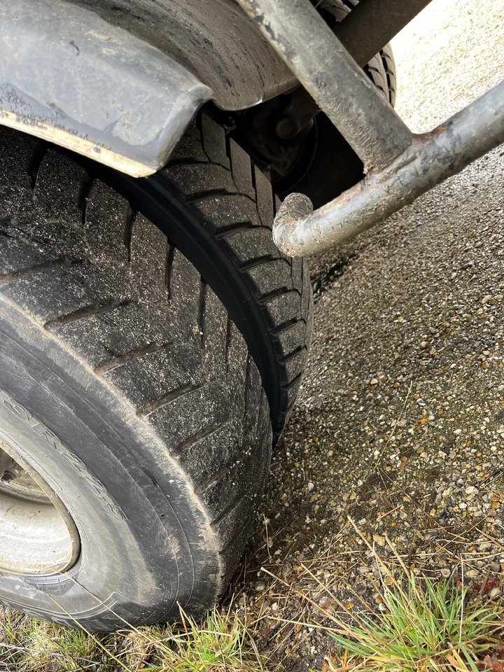 Leasing RENAULT Kerax 370dci 4x2 19T benne grue RENAULT Kerax 370dci 4x2 19T benne grue: kuva Leasing RENAULT Kerax 370dci 4x2 19T benne grue RENAULT Kerax 370dci 4x2 19T benne grue