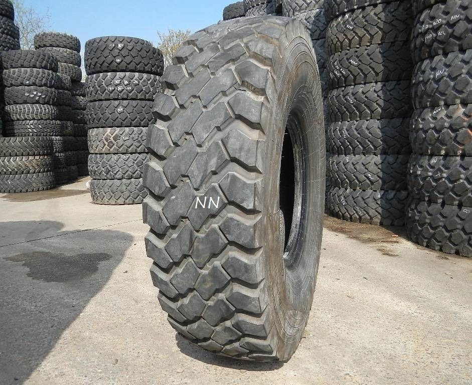 Continental 14.00R20 HCS - USED NN 95% - Rengas - Kuorma-auto: kuva Continental 14.00R20 HCS - USED NN 95% - Rengas - Kuorma-auto Continental 14.00R20 HCS - USED NN 95% - Rengas - Kuorma-auto: kuva Continental 14.00R20 HCS - USED NN 95% - Rengas - Kuorma-auto
