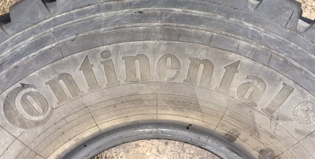 Continental 14.00R20 HCS - USED NN 95% - Rengas - Kuorma-auto: kuva Continental 14.00R20 HCS - USED NN 95% - Rengas - Kuorma-auto Continental 14.00R20 HCS - USED NN 95% - Rengas - Kuorma-auto: kuva Continental 14.00R20 HCS - USED NN 95% - Rengas - Kuorma-auto