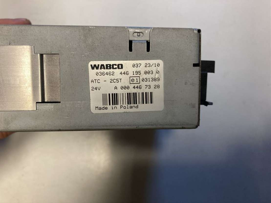 Wabco Wabco Klimabedienteil 4461950030 Citaro Mercedes 446 195 003 0 - Ohjaamo ja sisustus - Bussi: kuva Wabco Wabco Klimabedienteil 4461950030 Citaro Mercedes 446 195 003 0 - Ohjaamo ja sisustus - Bussi Wabco Wabco Klimabedienteil 4461950030 Citaro Mercedes 446 195 003 0 - Ohjaamo ja sisustus - Bussi: kuva Wabco Wabco Klimabedienteil 4461950030 Citaro Mercedes 446 195 003 0 - Ohjaamo ja sisustus - Bussi