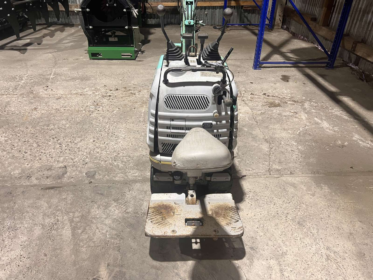 KOBELCO SS1 - Minikuormaaja: kuva KOBELCO SS1 - Minikuormaaja KOBELCO SS1 - Minikuormaaja: kuva KOBELCO SS1 - Minikuormaaja