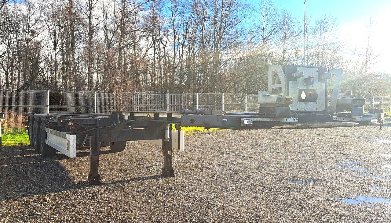 RENDERS EURO 922 - Konttialus/ Vaihtokuormatilat puoliperävaunu: kuva RENDERS EURO 922 - Konttialus/ Vaihtokuormatilat puoliperävaunu RENDERS EURO 922 - Konttialus/ Vaihtokuormatilat puoliperävaunu: kuva RENDERS EURO 922 - Konttialus/ Vaihtokuormatilat puoliperävaunu