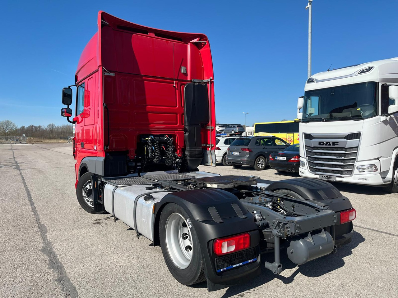 DAF XF 480 FT LD - Vetopöytäauto: kuva DAF XF 480 FT LD - Vetopöytäauto DAF XF 480 FT LD - Vetopöytäauto: kuva DAF XF 480 FT LD - Vetopöytäauto