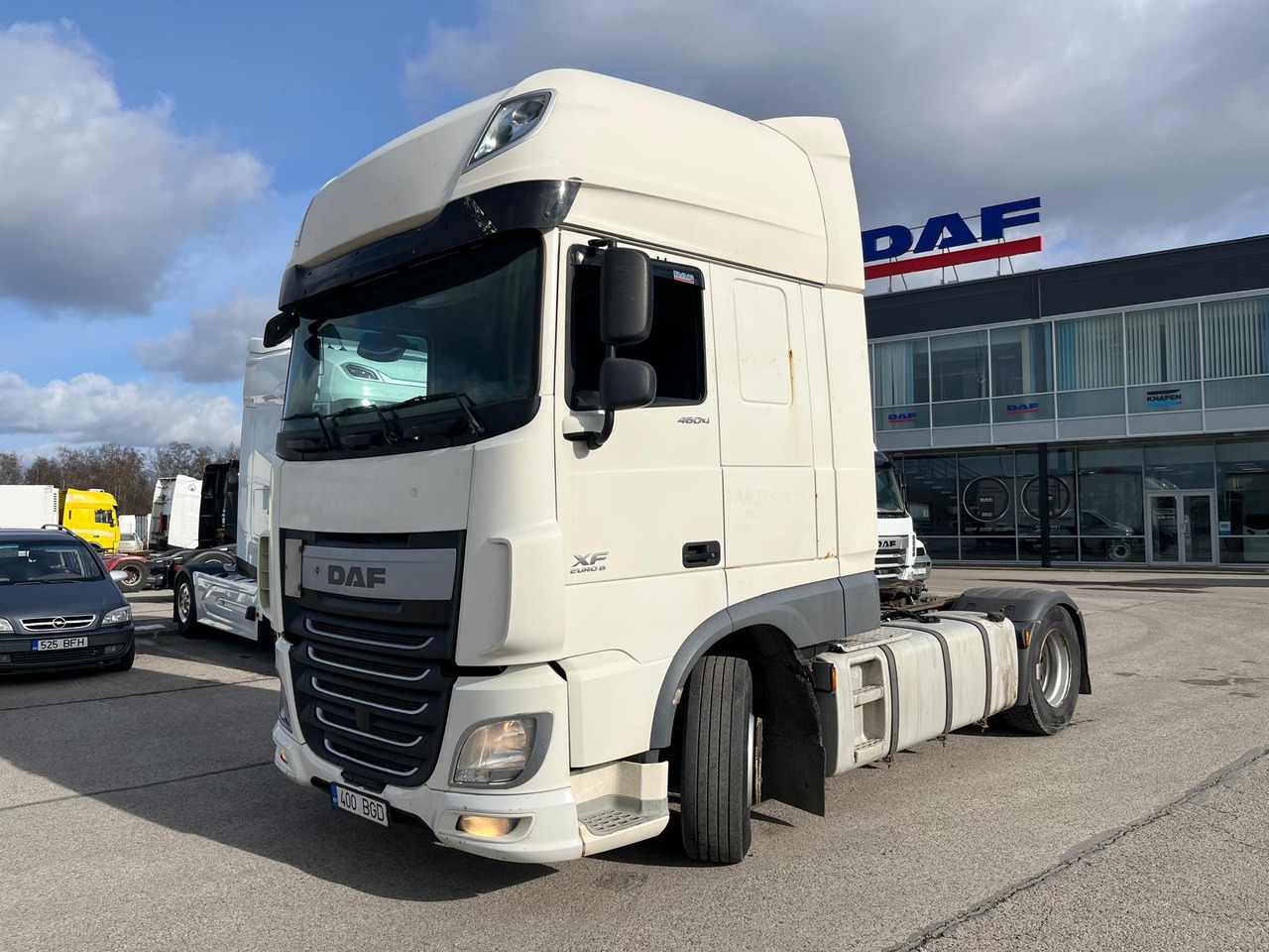 DAF XF460FT Manual - Vetopöytäauto: kuva DAF XF460FT Manual - Vetopöytäauto DAF XF460FT Manual - Vetopöytäauto: kuva DAF XF460FT Manual - Vetopöytäauto