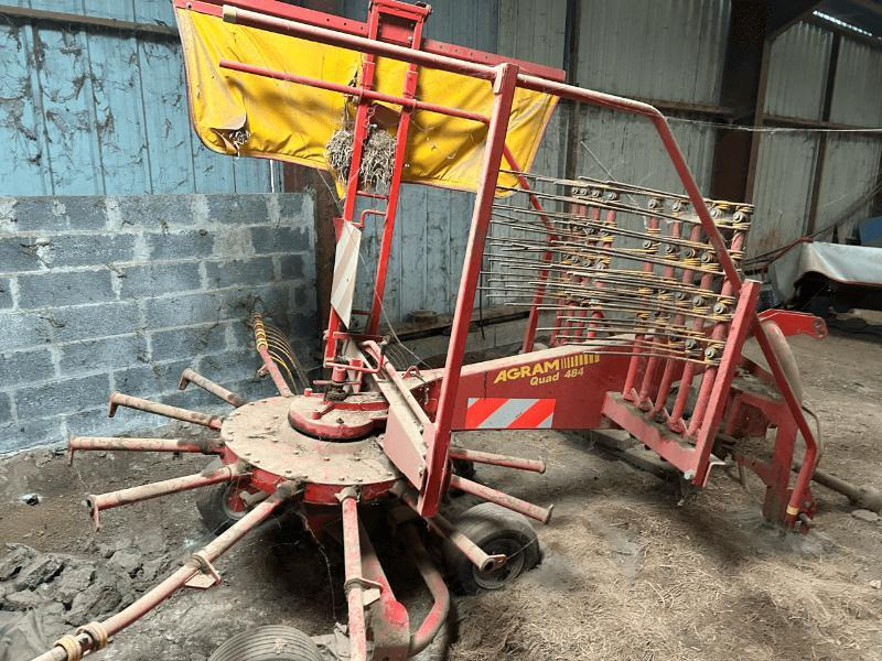 AGRAM 484 - Pöyhin: kuva AGRAM 484 - Pöyhin AGRAM 484 - Pöyhin: kuva AGRAM 484 - Pöyhin