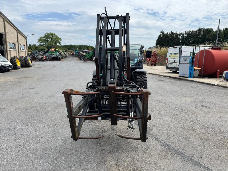 ALO DBS 3250 - Rullapihdit - Traktori: kuva ALO DBS 3250 - Rullapihdit - Traktori ALO DBS 3250 - Rullapihdit - Traktori: kuva ALO DBS 3250 - Rullapihdit - Traktori