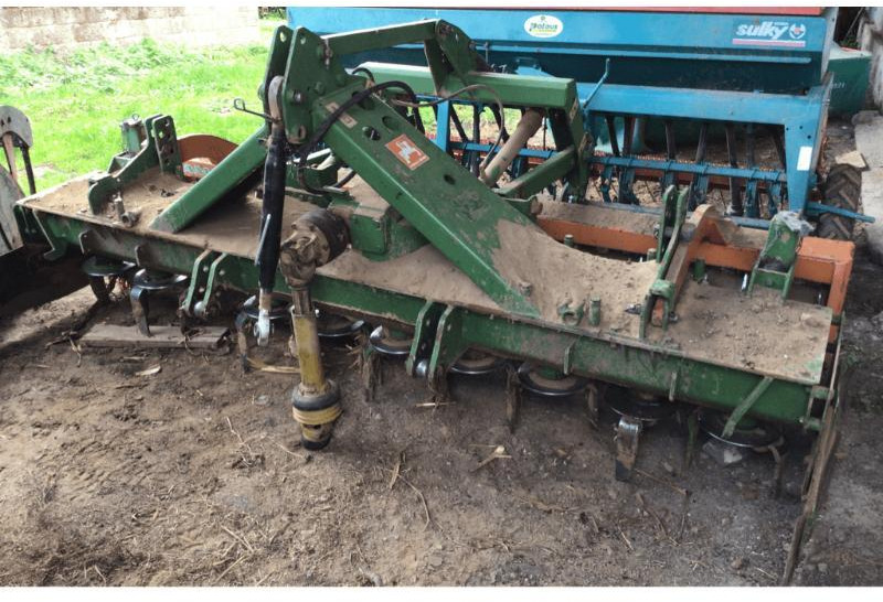 AMAZONE KE302 - Kelajyrsin: kuva AMAZONE KE302 - Kelajyrsin AMAZONE KE302 - Kelajyrsin: kuva AMAZONE KE302 - Kelajyrsin